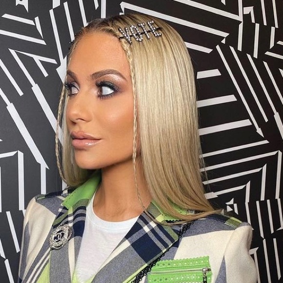 VOTE Barrett by SwirlyCurly - Picture 2 of 7